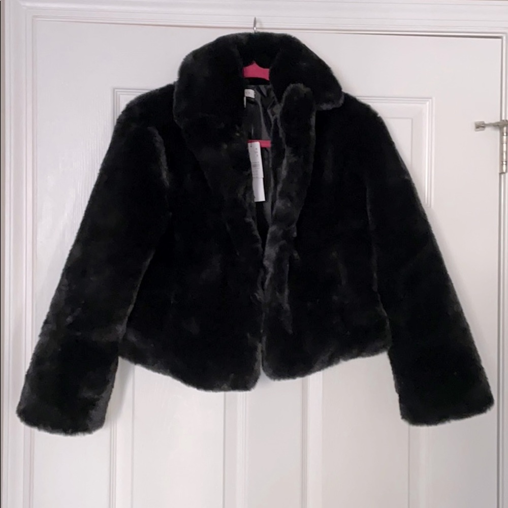 Brand NEW black Topshop faux fur coat!